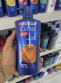 شامپو پمپی ضدشوره و ضدریزش مردانه کلیر Clear Anti Hairfall حجم 650 میلی