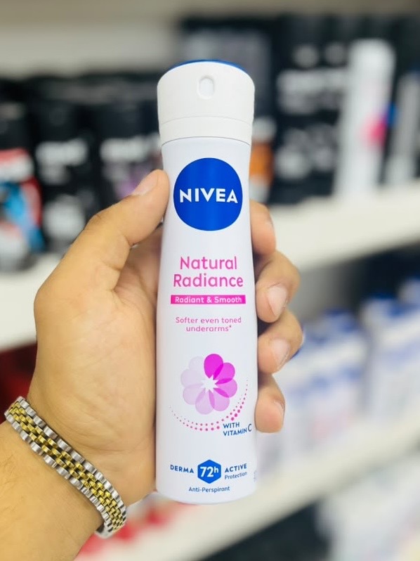 اسپری ضد تعریق زنانه نیوآ مدل Natural Radiance حجم 150 میلی لیتر