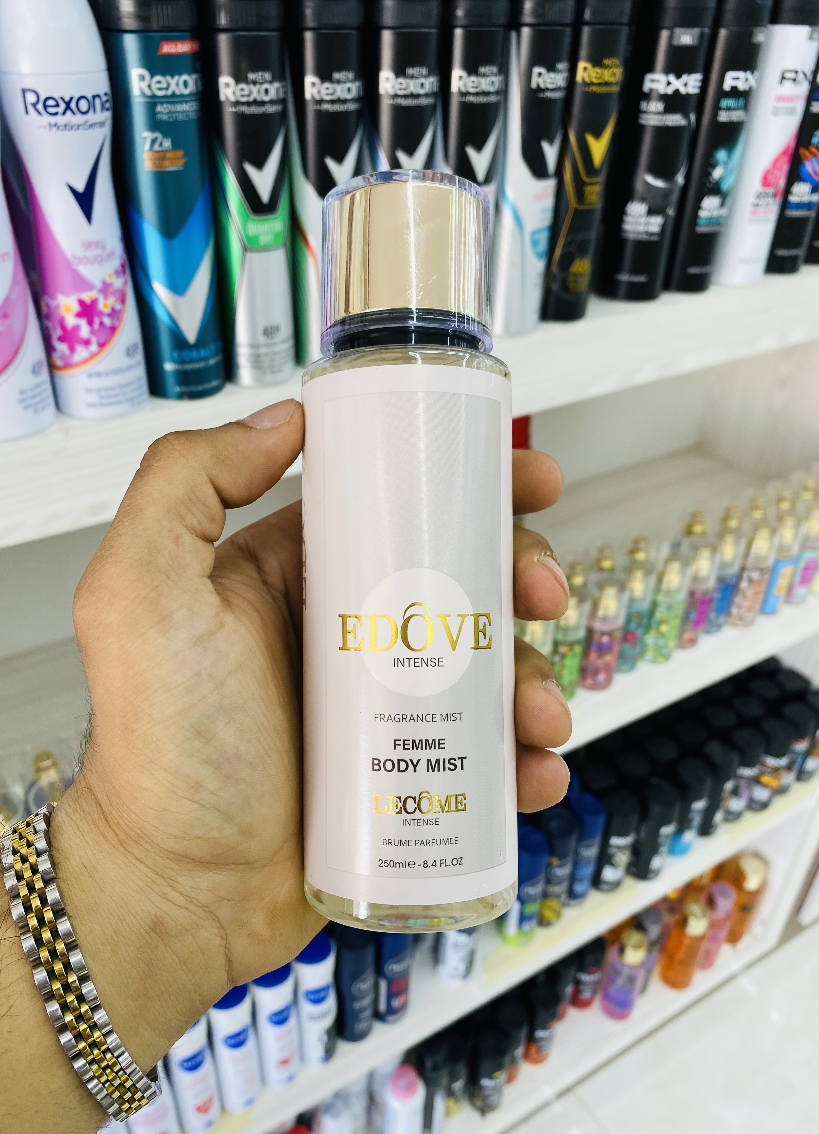 بادی اسپلش کارینو مدل لاو لانکم body mist carino vip Love lacom حجم 250 میل